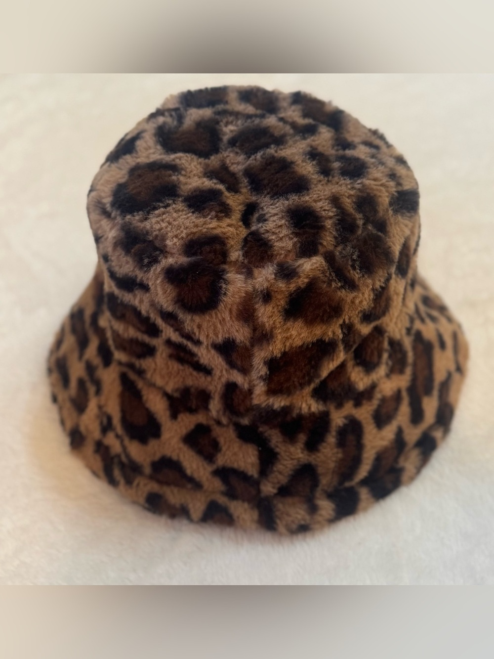 Leopard Print Faux Fur Bucket Hat - Brown
